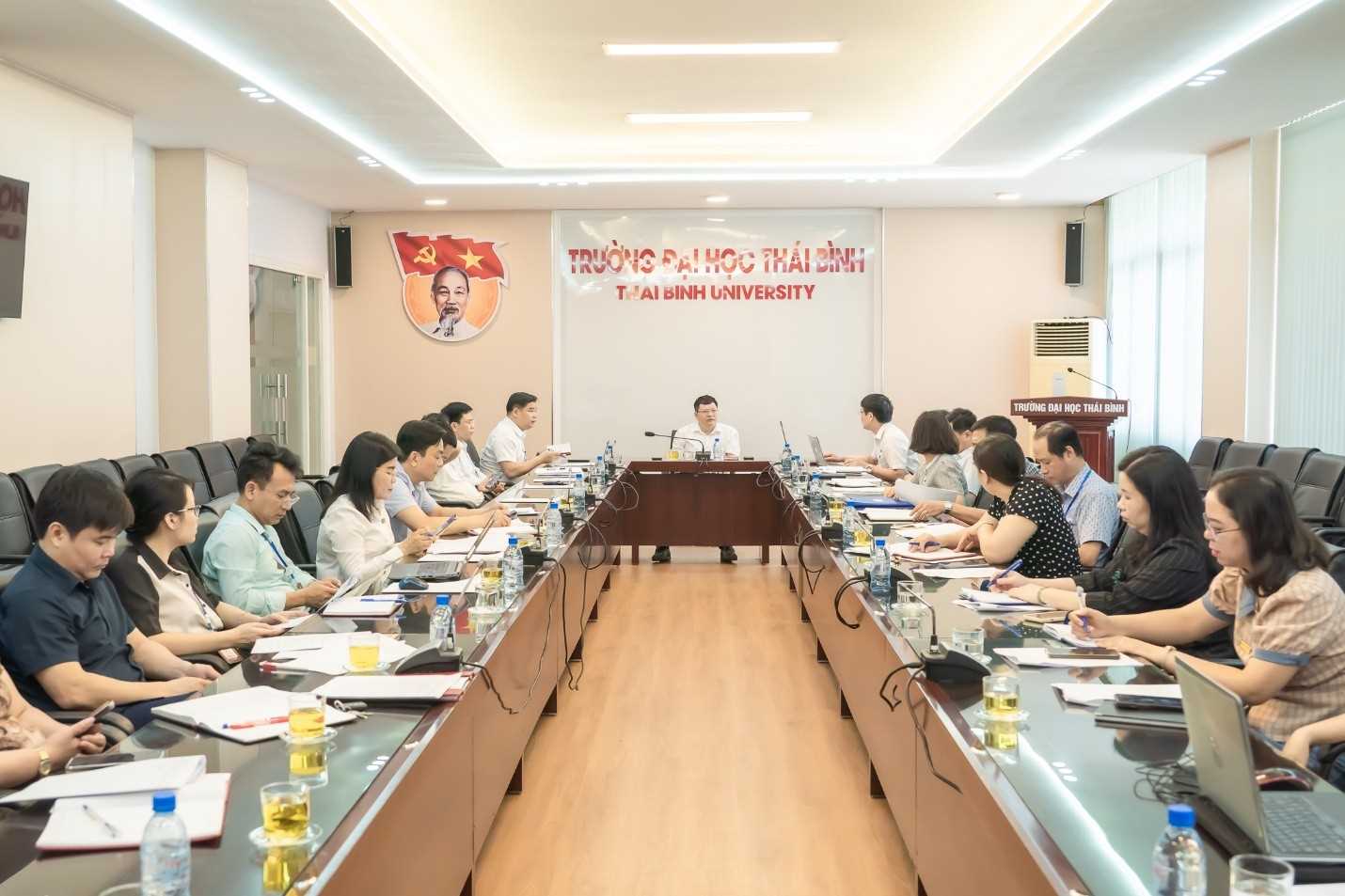 GIAO BAN THÁNG 5/2025: KHỞI ĐỘNG THÁNG MỚI, VỮNG BƯỚC THÀNH CÔNG